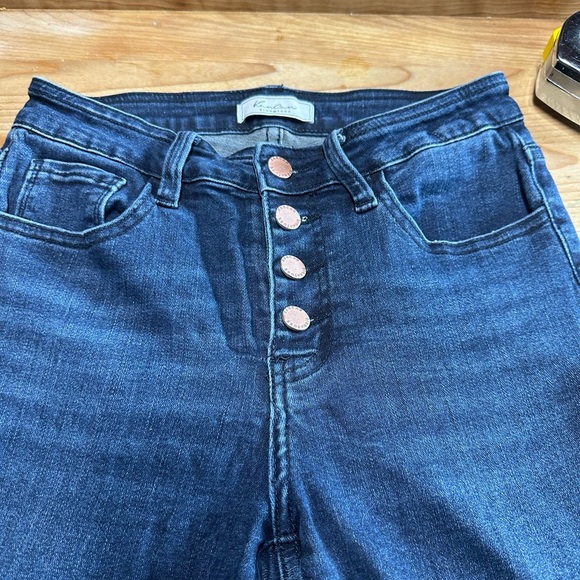 KanCan Blue Skinny Jeans with Flattering Fit - Picture 1 of 7